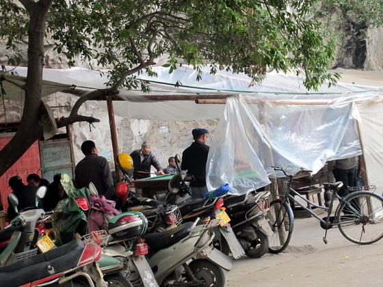 ここは年の人も良