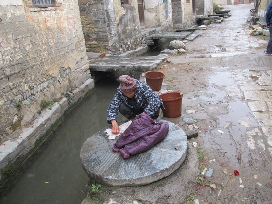 この奥深い巷から悠々たる歴史が読めますね