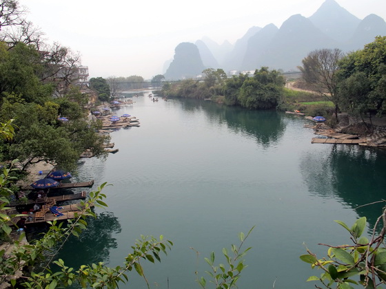 絵のような「遇龍河」<