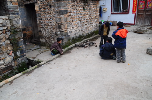 散らかしていますが.桂林観光