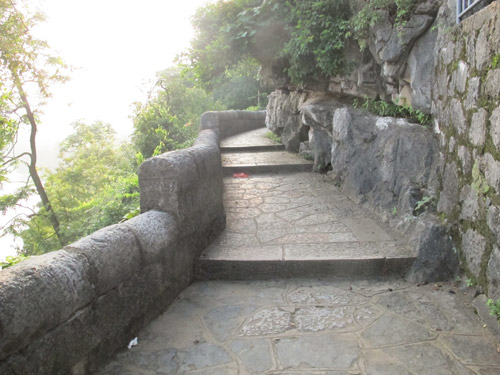 桂林月牙山