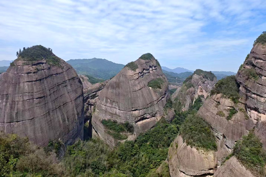 丹霞地形の絶景を見に行く 八角寨日帰り観光