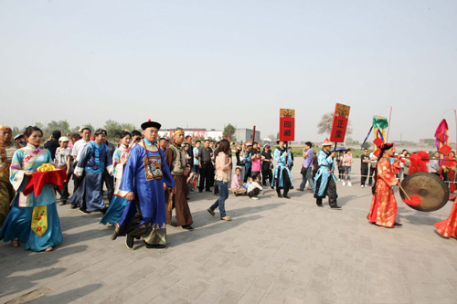 ５月５日、山西平遥古城で上演した「「晋商神韻」